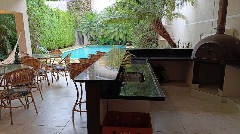 Casa a venda na Nova Campinas com 3 quartos, 1 suite, piscina, área gourmet terreno de 570 m2 aceita financiamento e FGTS - Vitré Assessoria e Negócios Ltda