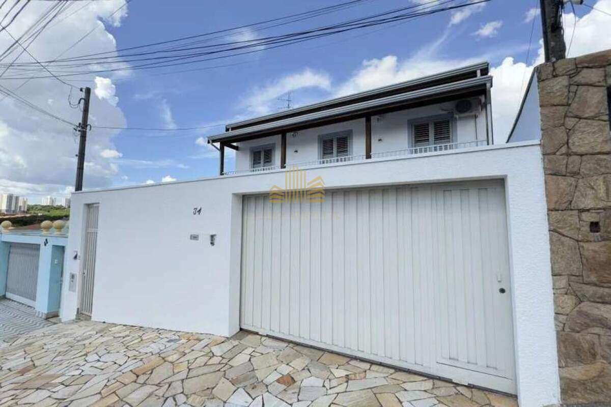 Casa à venda no bairro Santa Genebra, em Campinas SP. Ótima casa sobrado com 230m² - Vitré Assessoria e Negócios Ltda