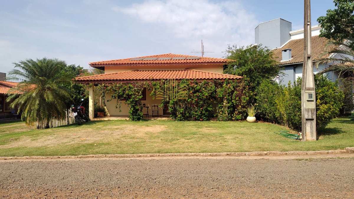 Casa de veraneio com 3 quartos 1 suíte em Barão Geraldo, Campinas - Vitré Assessoria e Negócios Ltda