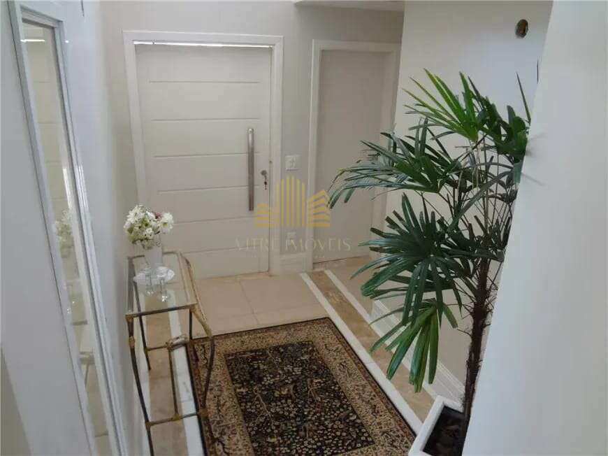 Casa em Condomínio à venda no bairro Alphaville Dom Pedro - Vitré Assessoria e Negócios Ltda