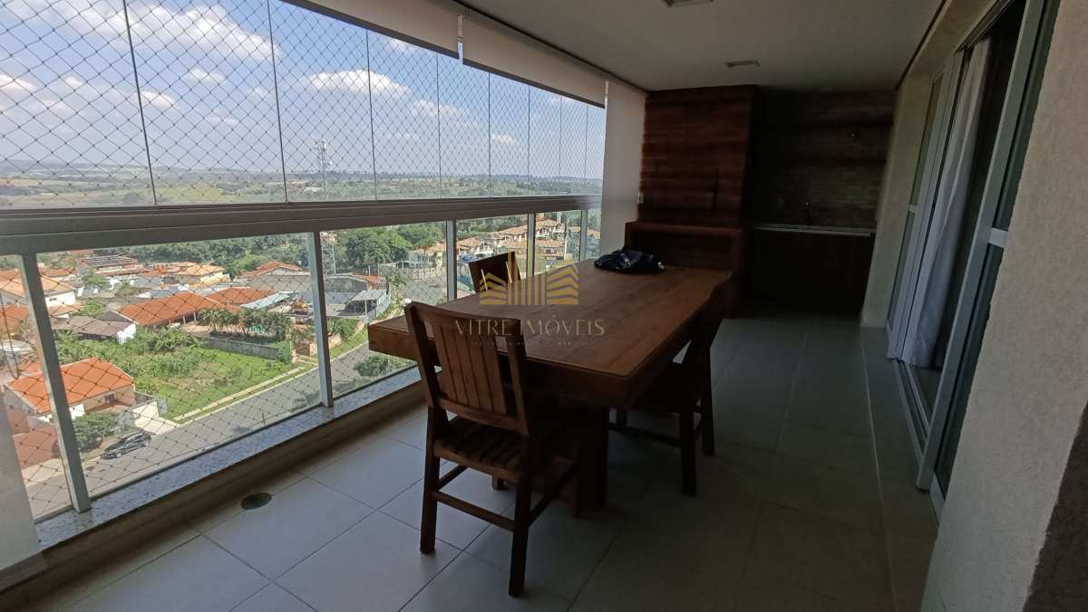 Lindo apartamento com 137 M2, 3 quartos, 2 suítes varanda gourmet, 3 vagas subsolo. Aceita financiamento e FGTS. Oportunidade - Vitré Assessoria e Negócios Ltda